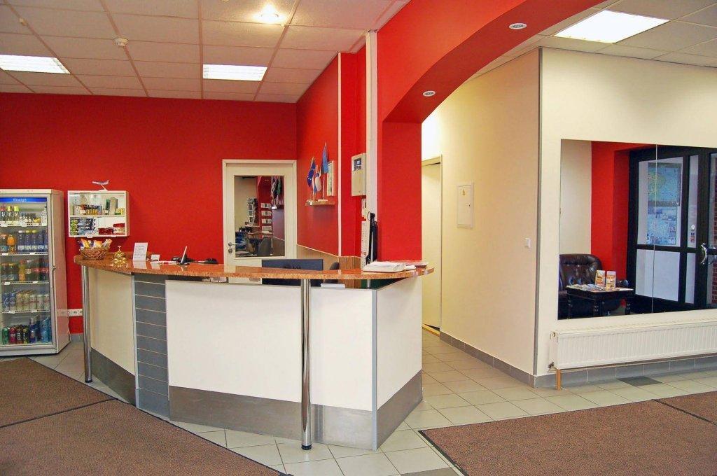 Aleksandri Hotel Tartu Eksteriør bilde