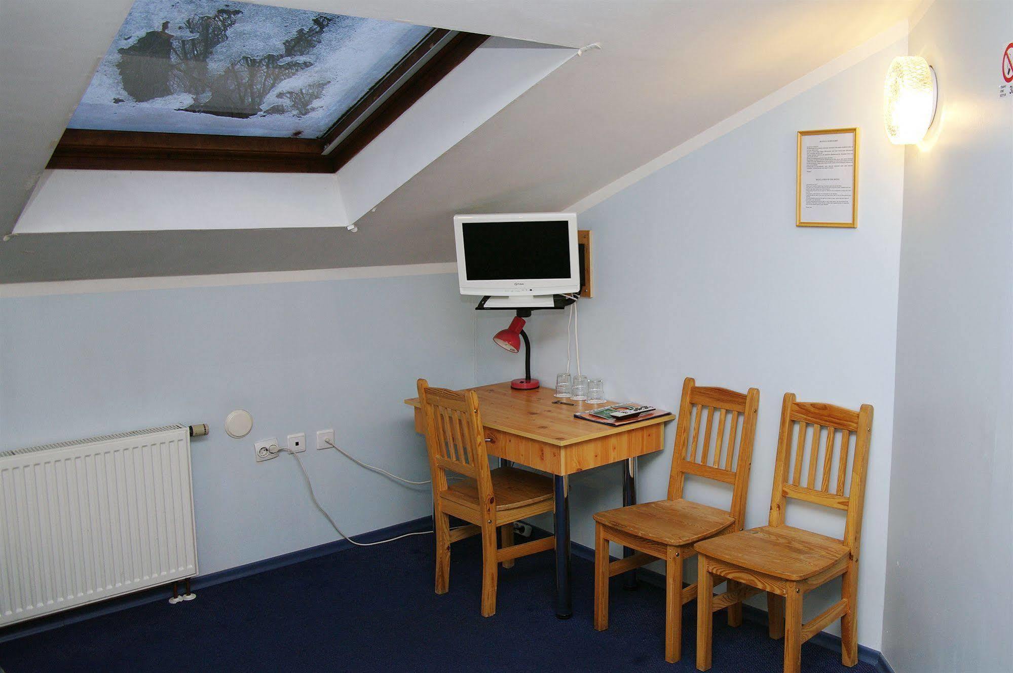 Aleksandri Hotel Tartu Eksteriør bilde