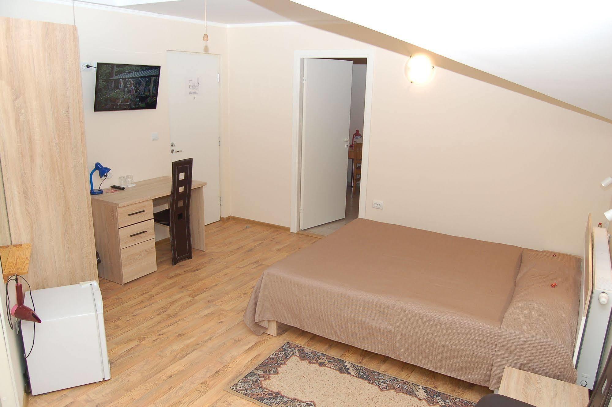 Aleksandri Hotel Tartu Eksteriør bilde