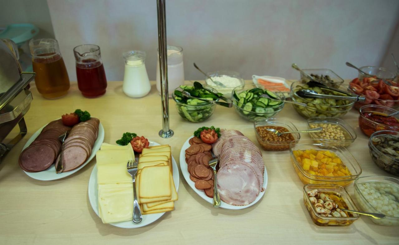 Aleksandri Hotel Tartu Eksteriør bilde